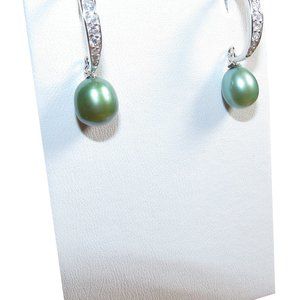 .925 Sterling Silver Green Cultured Pearl Drop CZ Posts Pierced Earrings New